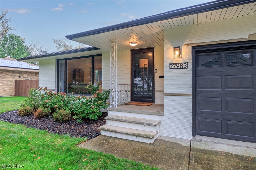 27983 Wisteria Drive North Olmsted OH 44070