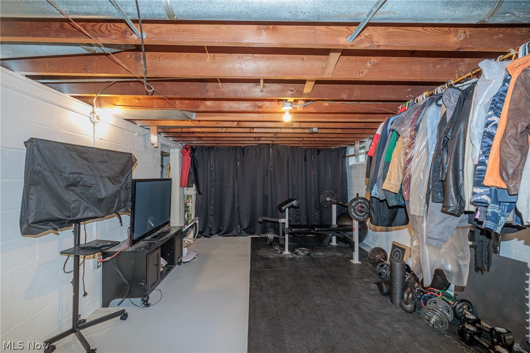 27983 Wisteria Drive North Olmsted OH 44070