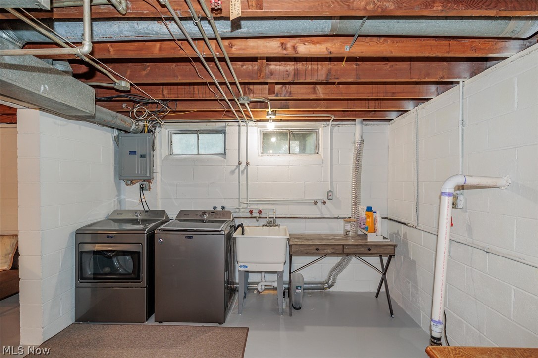 27983 Wisteria Drive North Olmsted OH 44070