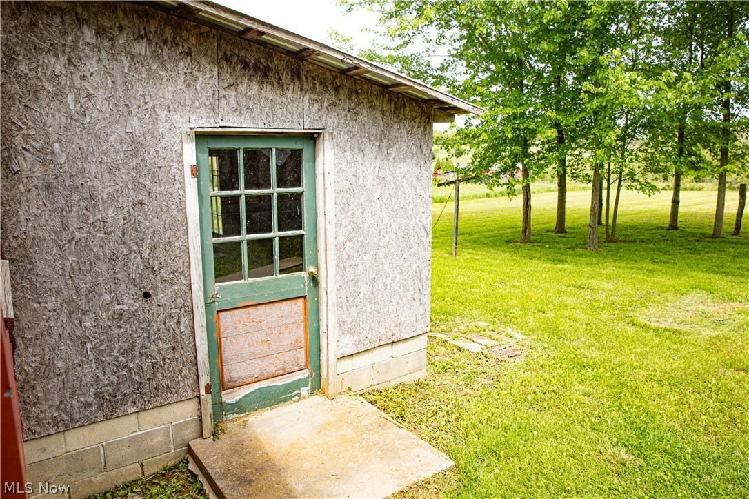 12967 Pleasant Valley Road Utica OH 43080