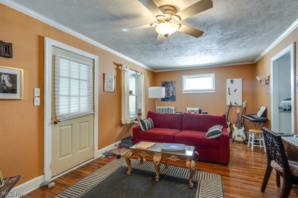 11 E 220th Street Euclid OH 44123