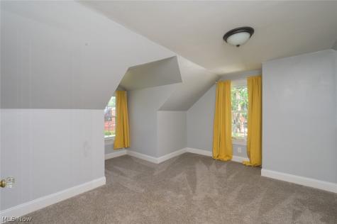 257 Maywood Drive Youngstown OH 44512