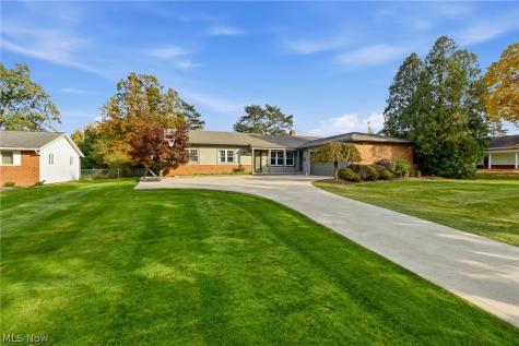 2615 Deptford Drive Beachwood OH 44122