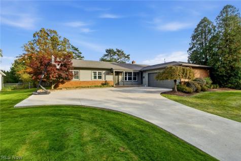2615 Deptford Drive Beachwood OH 44122