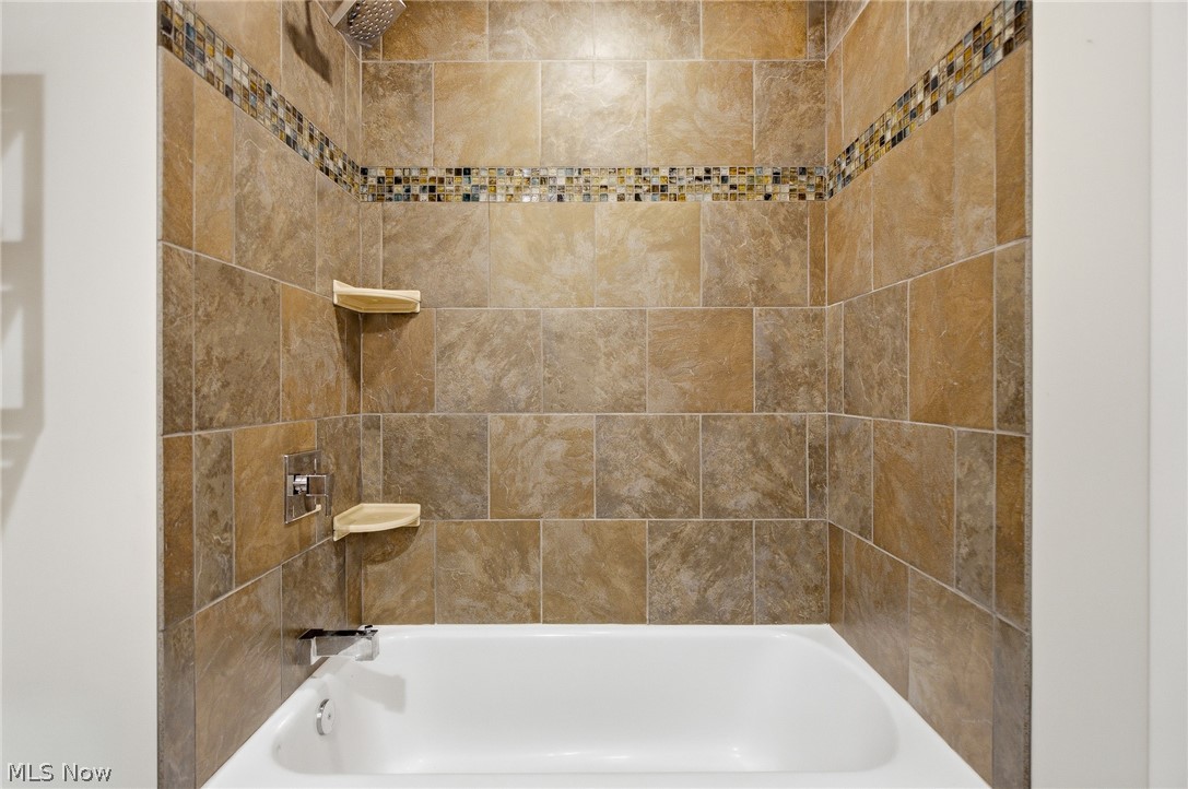 2615 Deptford Drive Beachwood OH 44122
