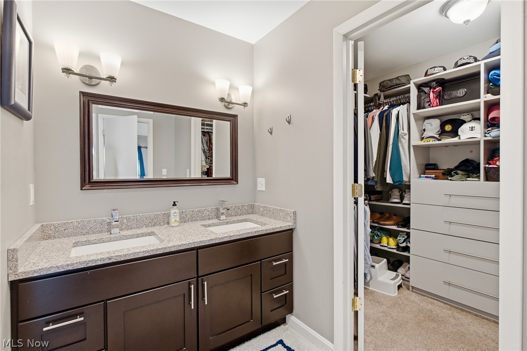 2615 Deptford Drive Beachwood OH 44122