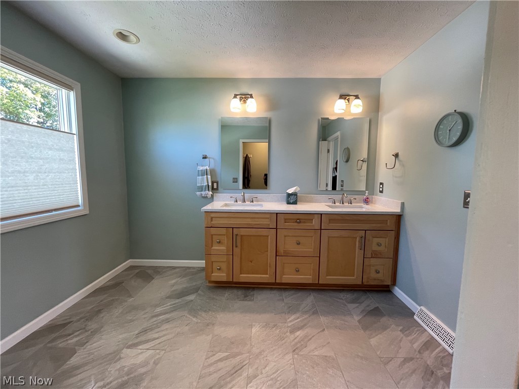 4081 Sacramento Boulevard Medina OH 44256