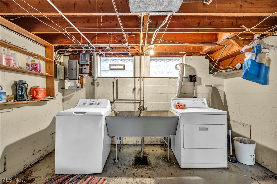 6294 Alexandria Drive Parma Heights OH 44130