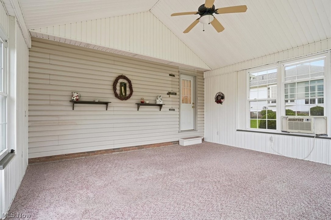 1344 Meadowbrook Lane NE Carrollton OH 44615