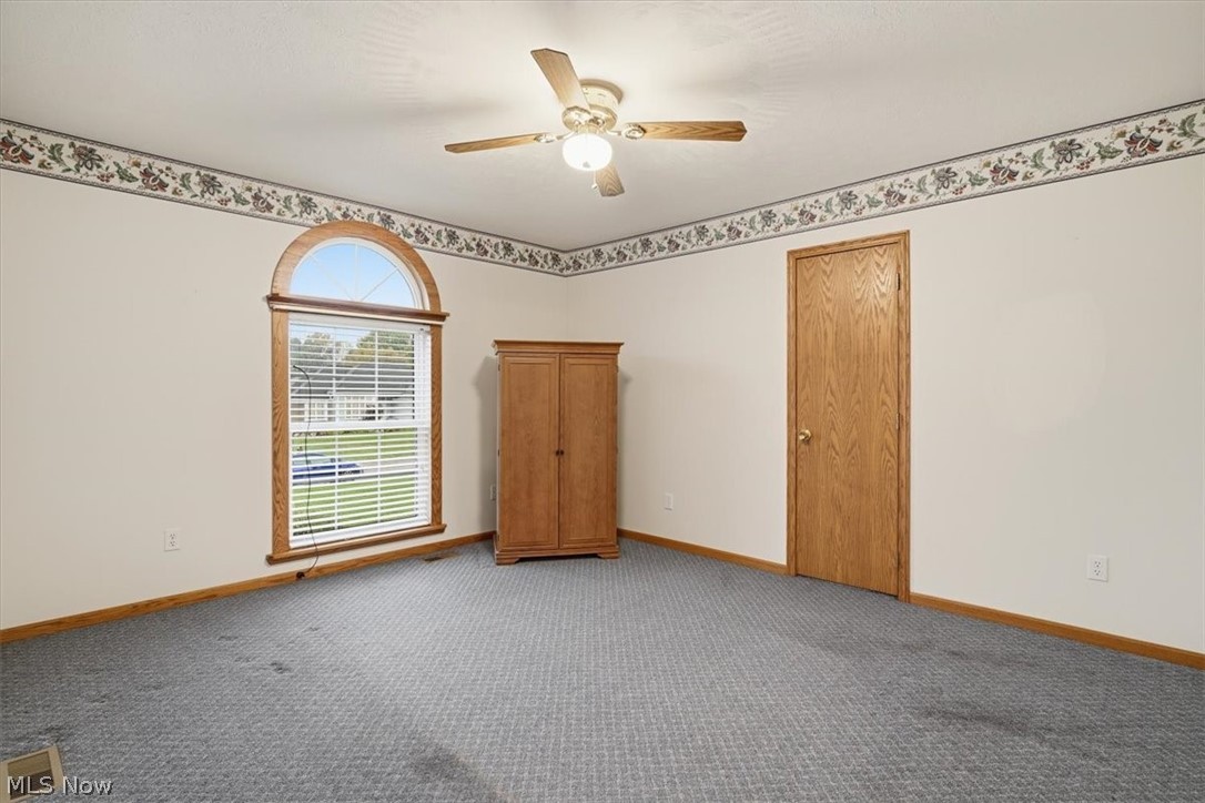 1344 Meadowbrook Lane NE Carrollton OH 44615