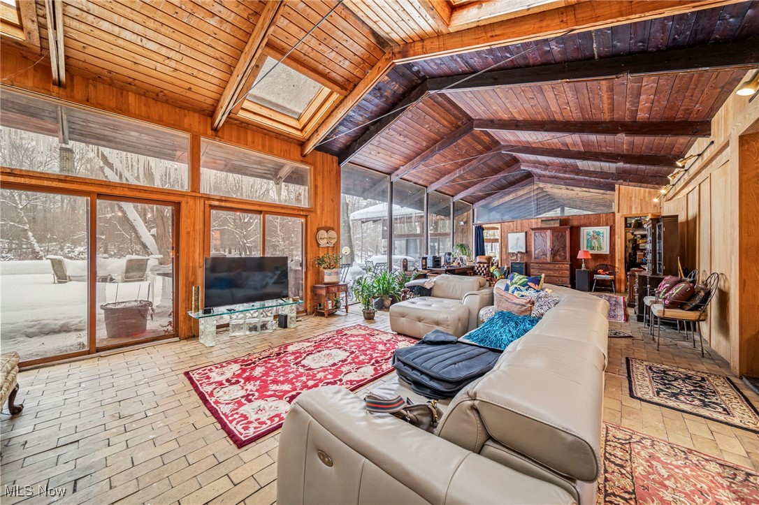 13610 Sperry Road Novelty OH 44072