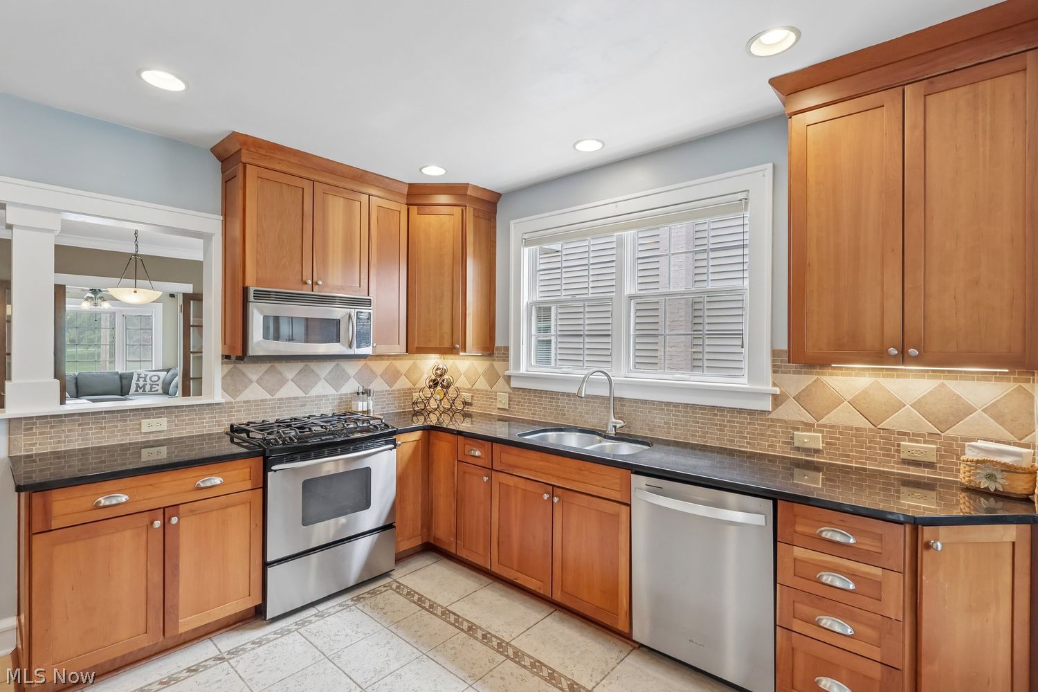 354 Argyle Road Rocky River OH 44116