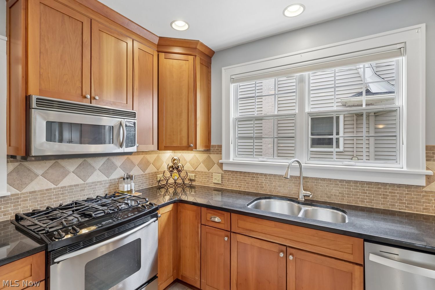 354 Argyle Road Rocky River OH 44116
