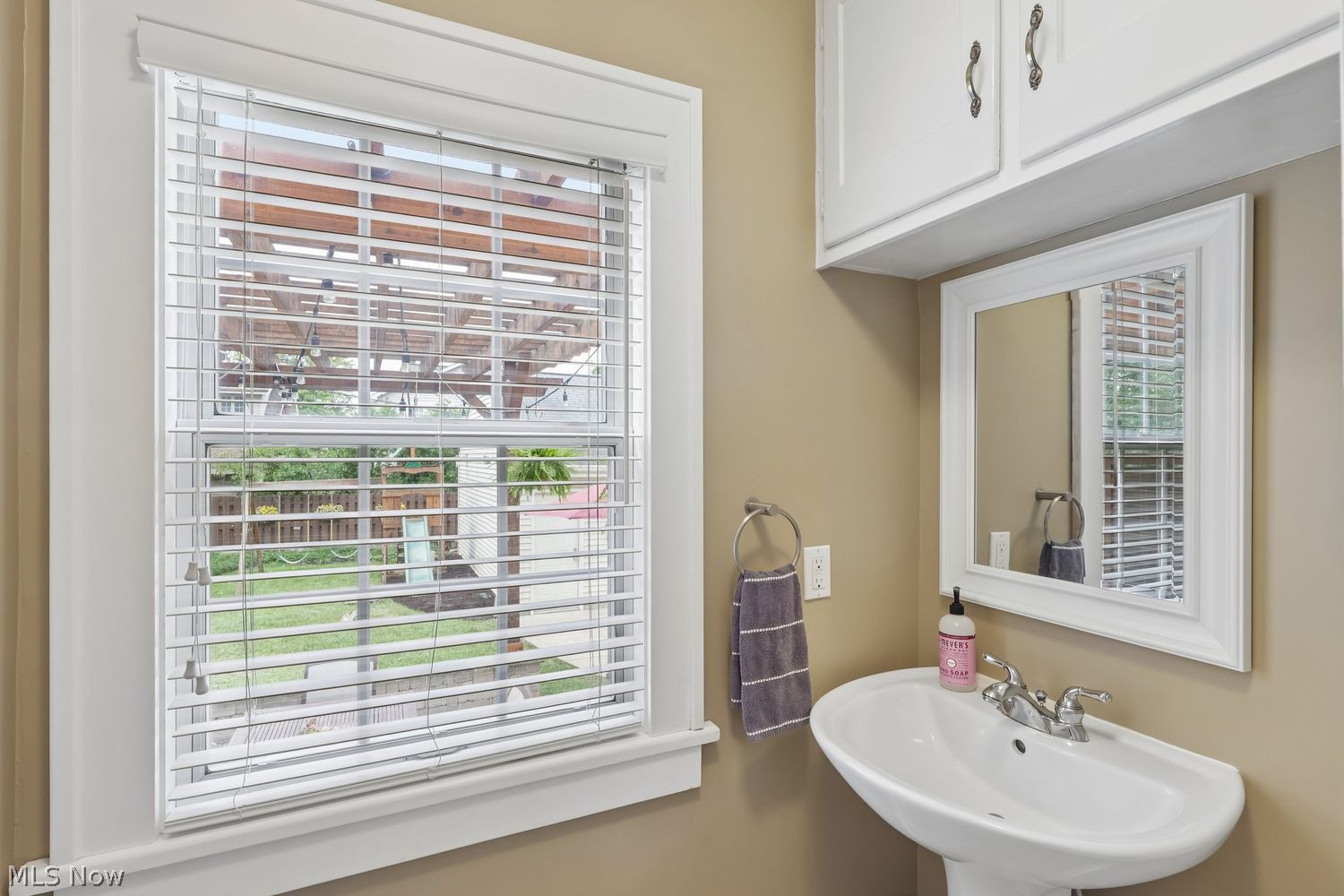 354 Argyle Road Rocky River OH 44116