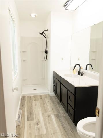32625 Surrey Lane Avon Lake OH 44012