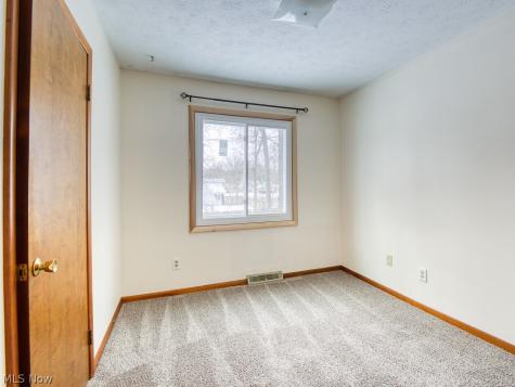 32625 Surrey Lane Avon Lake OH 44012
