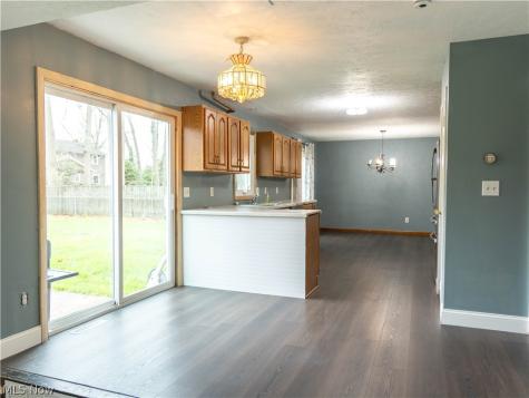32625 Surrey Lane Avon Lake OH 44012
