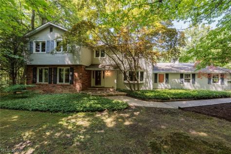 7859 Sugarbush Lane Gates Mills OH 44040