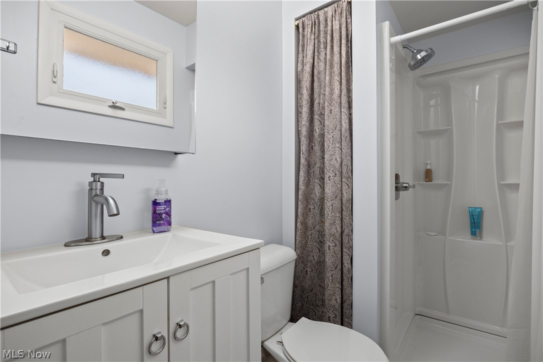 837 E Dartmoor Avenue Seven Hills OH 44131