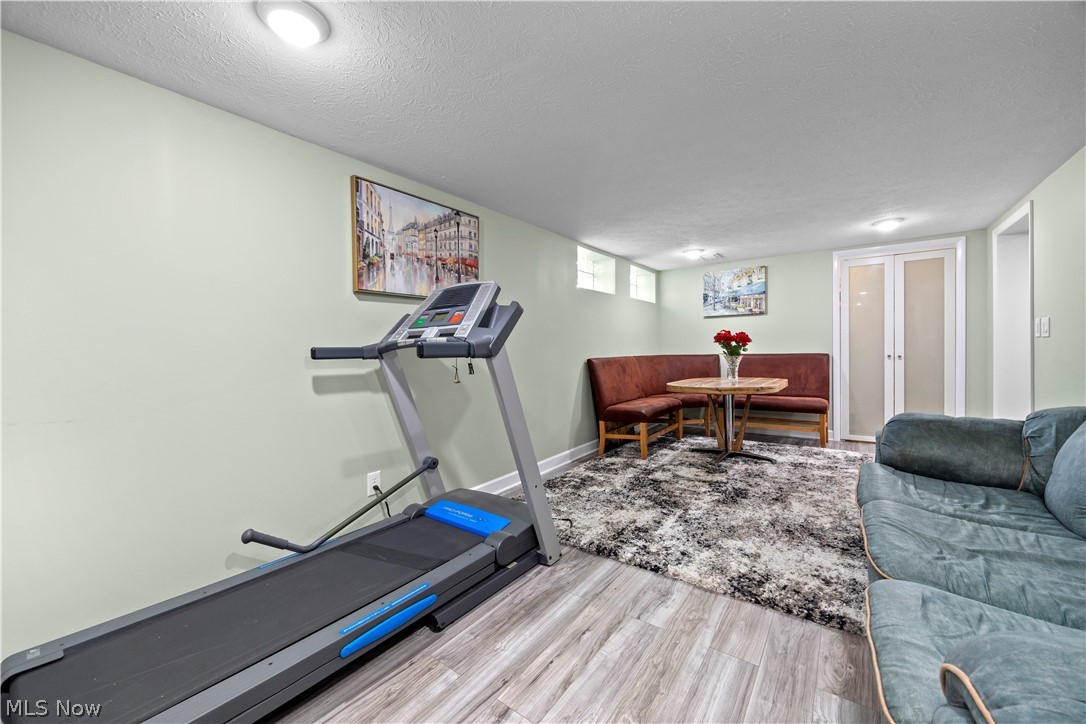 837 E Dartmoor Avenue Seven Hills OH 44131