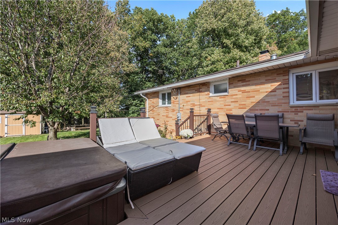 837 E Dartmoor Avenue Seven Hills OH 44131