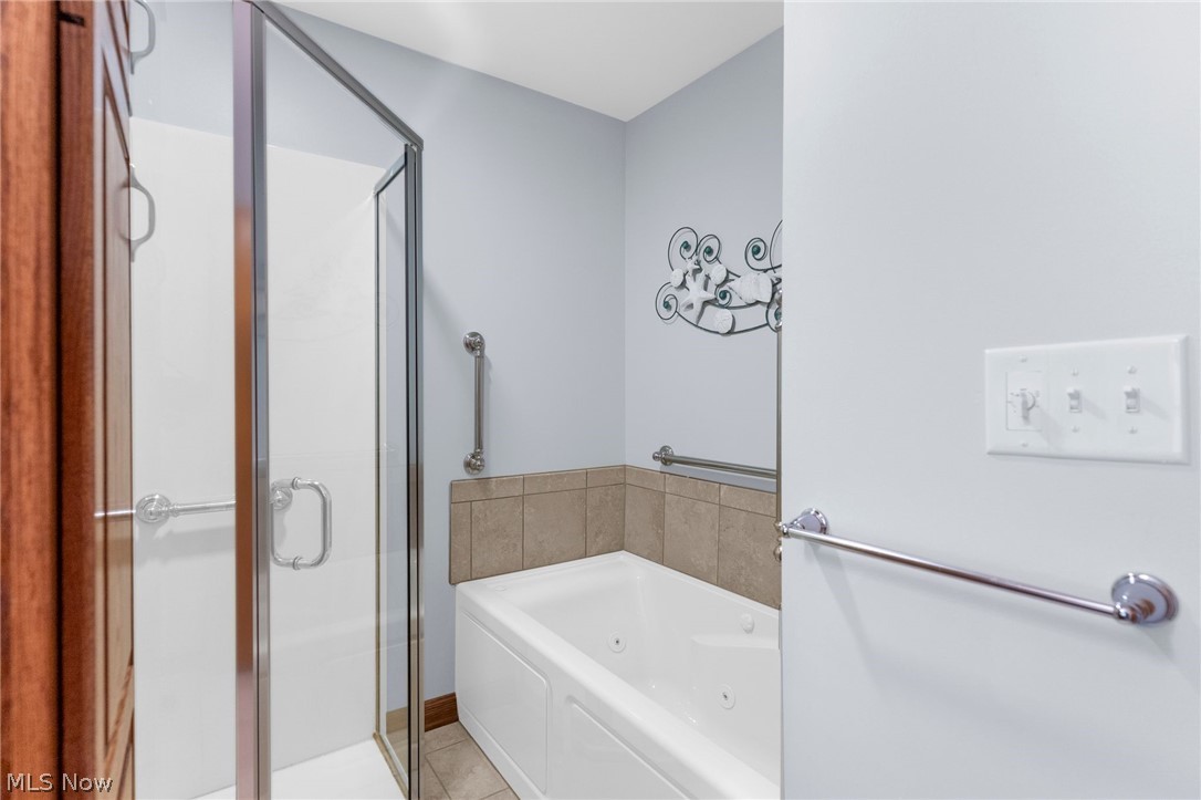 4122 Devon Drive SE Warren OH 44484