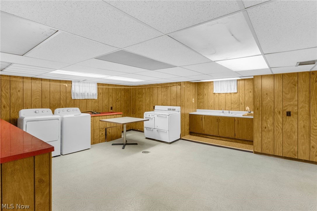4122 Devon Drive SE Warren OH 44484