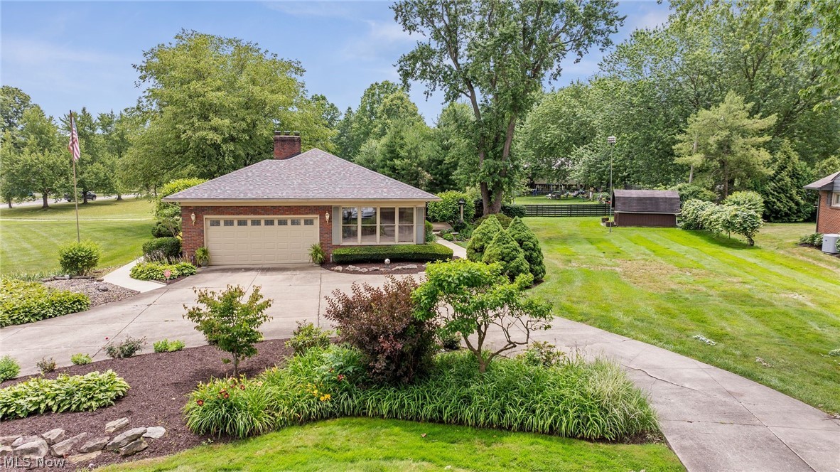 4122 Devon Drive SE Warren OH 44484
