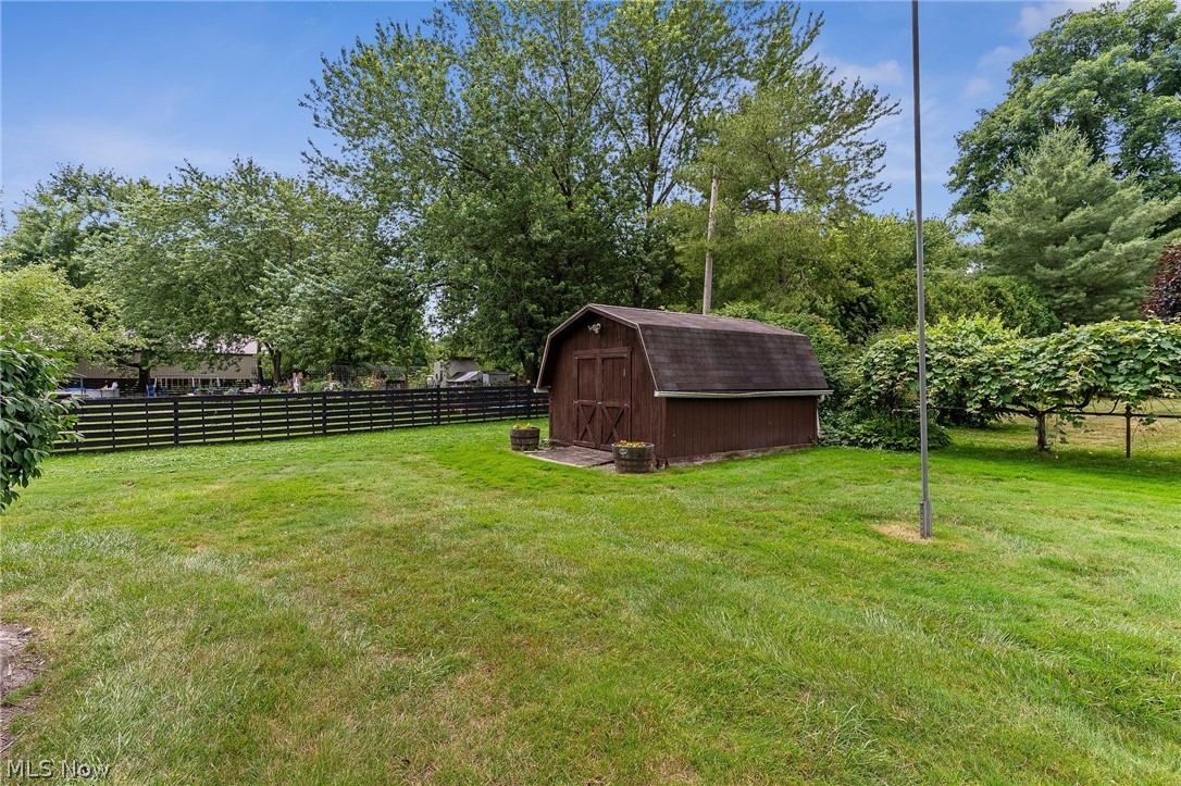 4122 Devon Drive SE Warren OH 44484