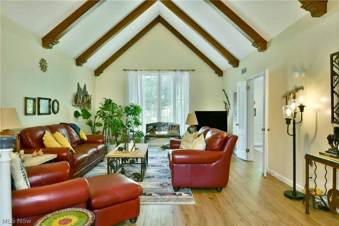 4810 Logan Way Hubbard OH 44425