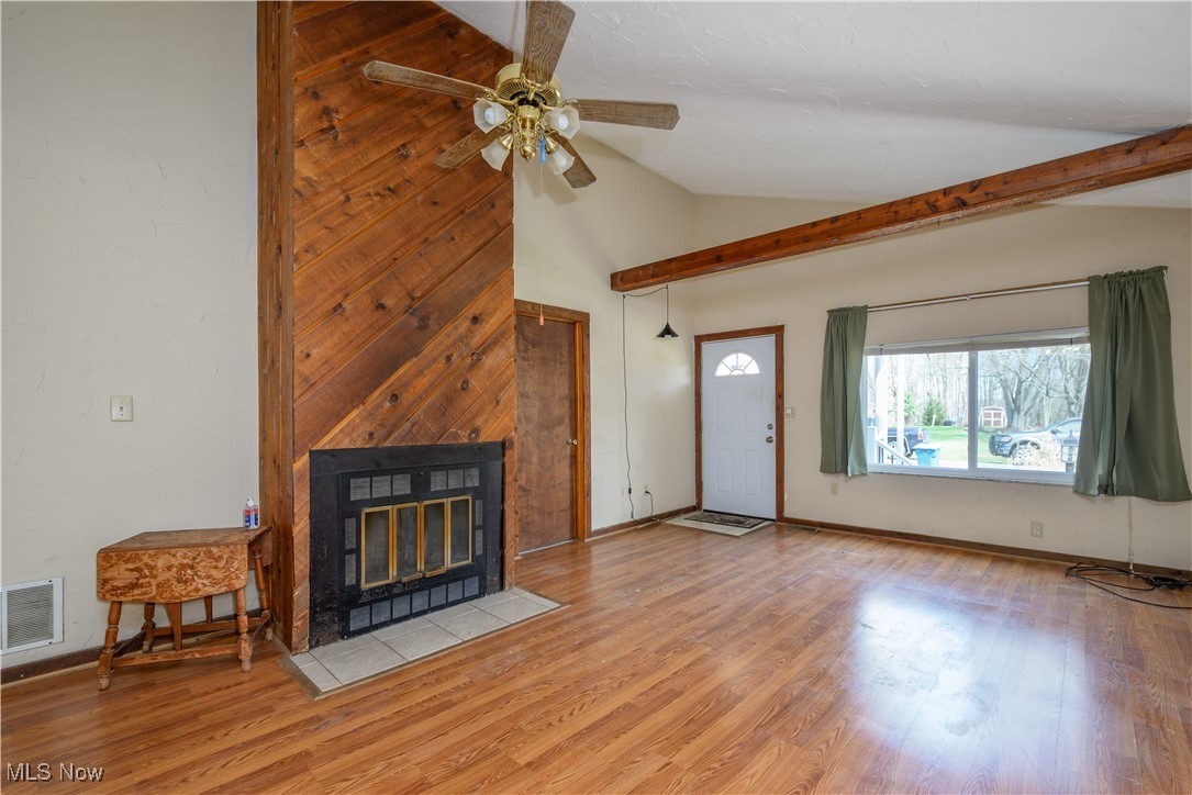 2424 Hennetta Avenue Akron OH 44320