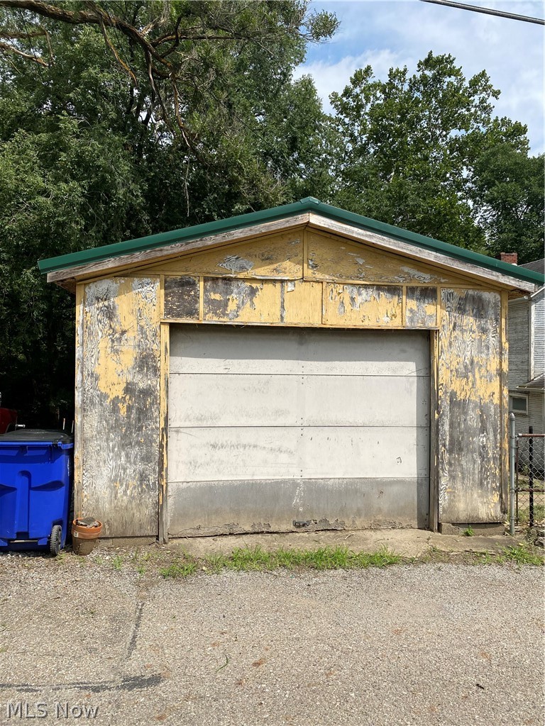 729 Valley Avenue East Liverpool OH 43920