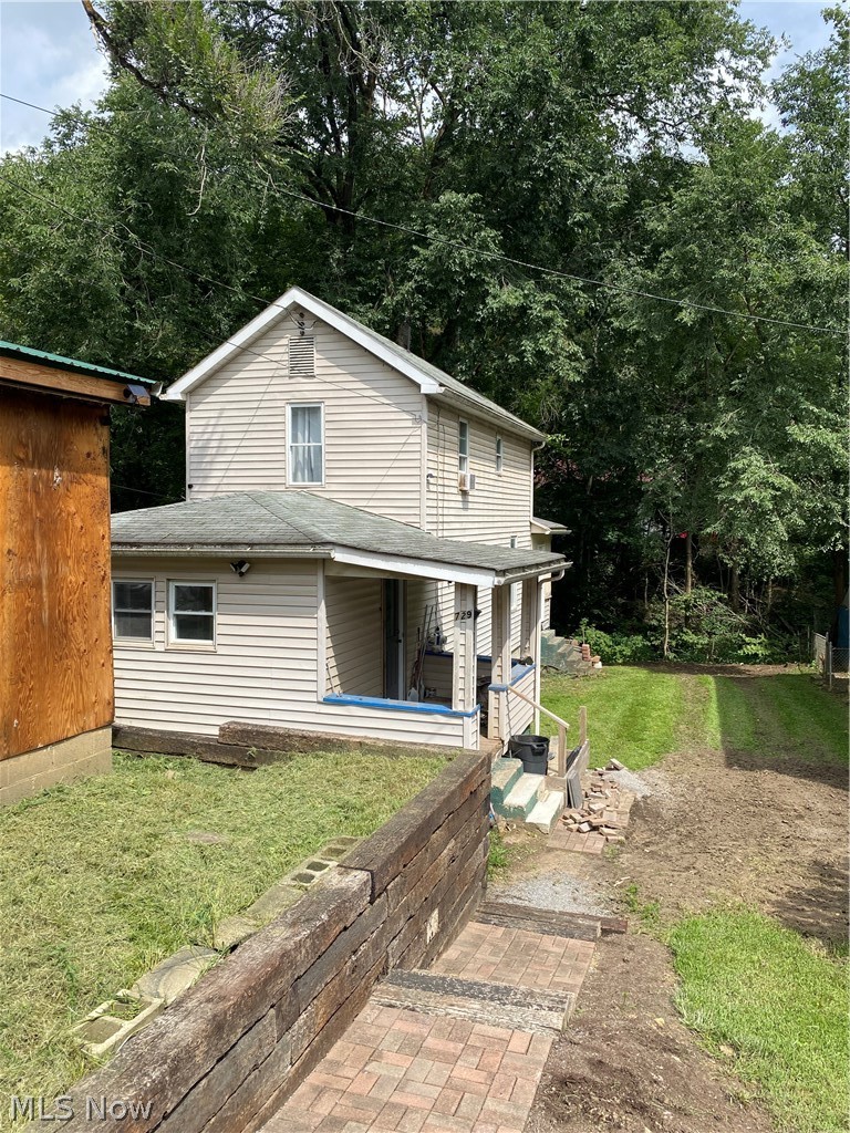 729 Valley Avenue East Liverpool OH 43920