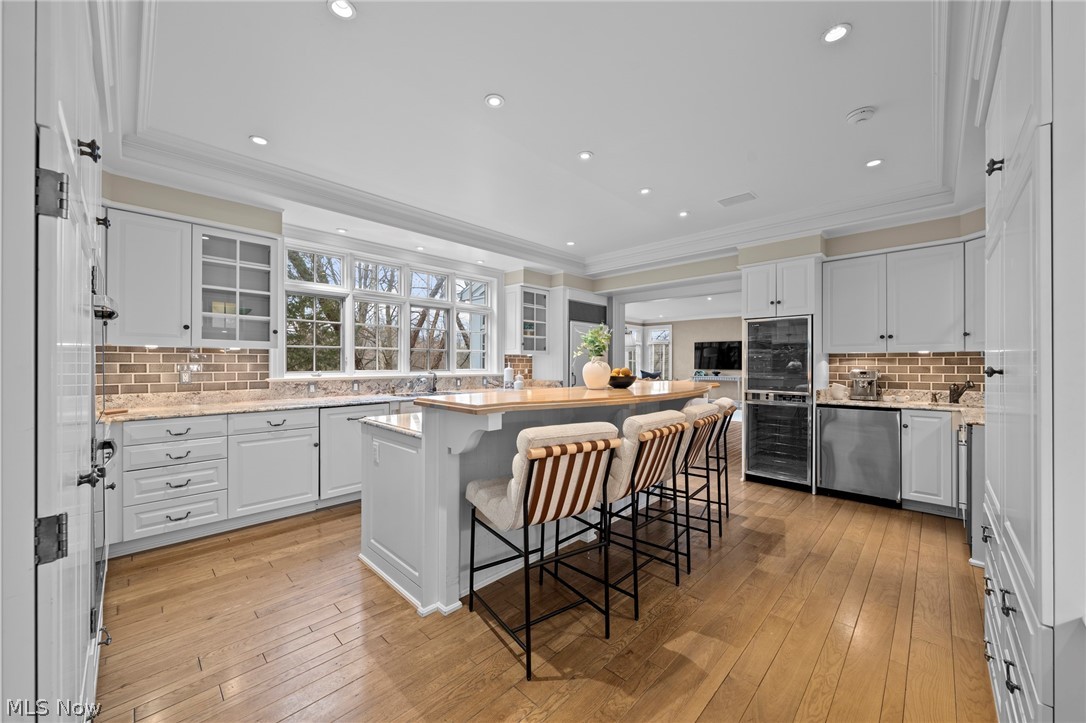 31900 Pinetree Road Pepper Pike OH 44124