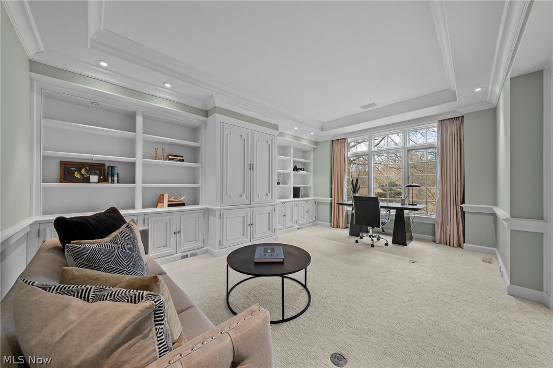 31900 Pinetree Road Pepper Pike OH 44124