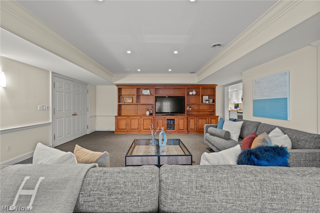 31900 Pinetree Road Pepper Pike OH 44124