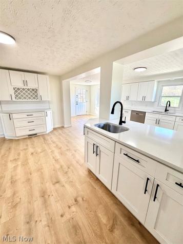 144 Aberdeen Road Steubenville OH 43953