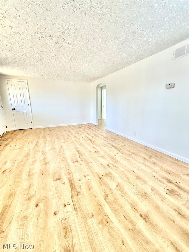 144 Aberdeen Road Steubenville OH 43953