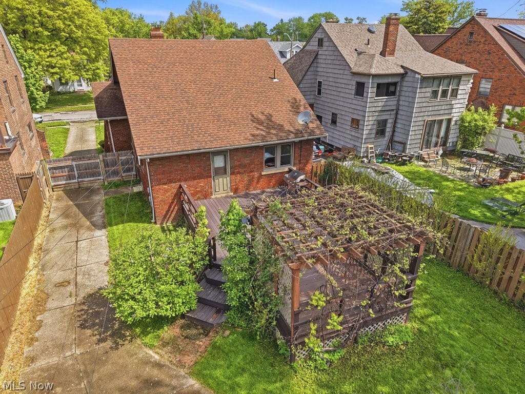 17513 Laverne Avenue Cleveland OH 44135