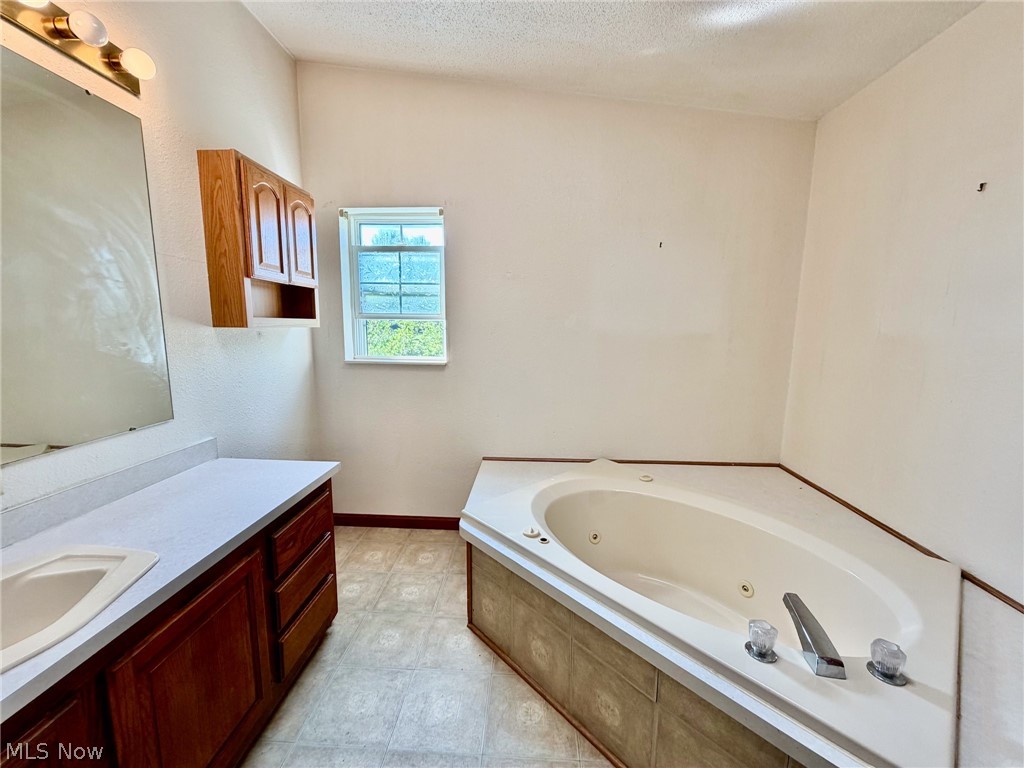 14525 Sperry Road Newbury OH 44065