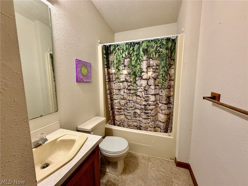 14525 Sperry Road Newbury OH 44065