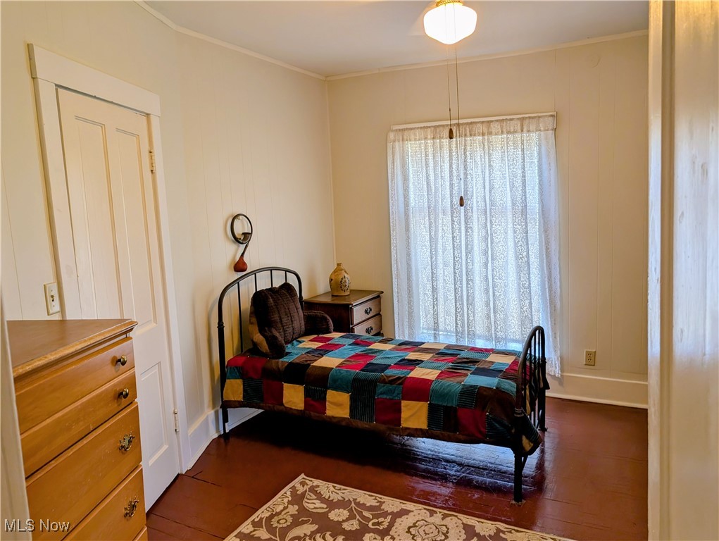 262 N 5th Street Mcconnelsville OH 43756