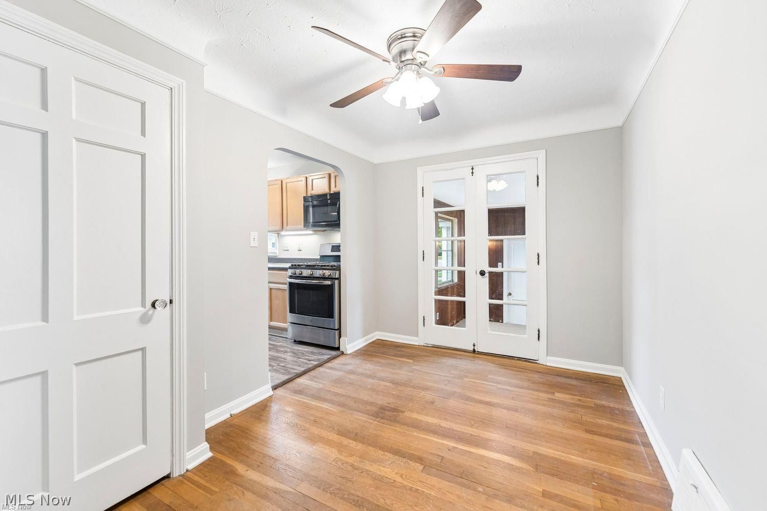24230 Knickerbocker Road Bay Village OH 44140