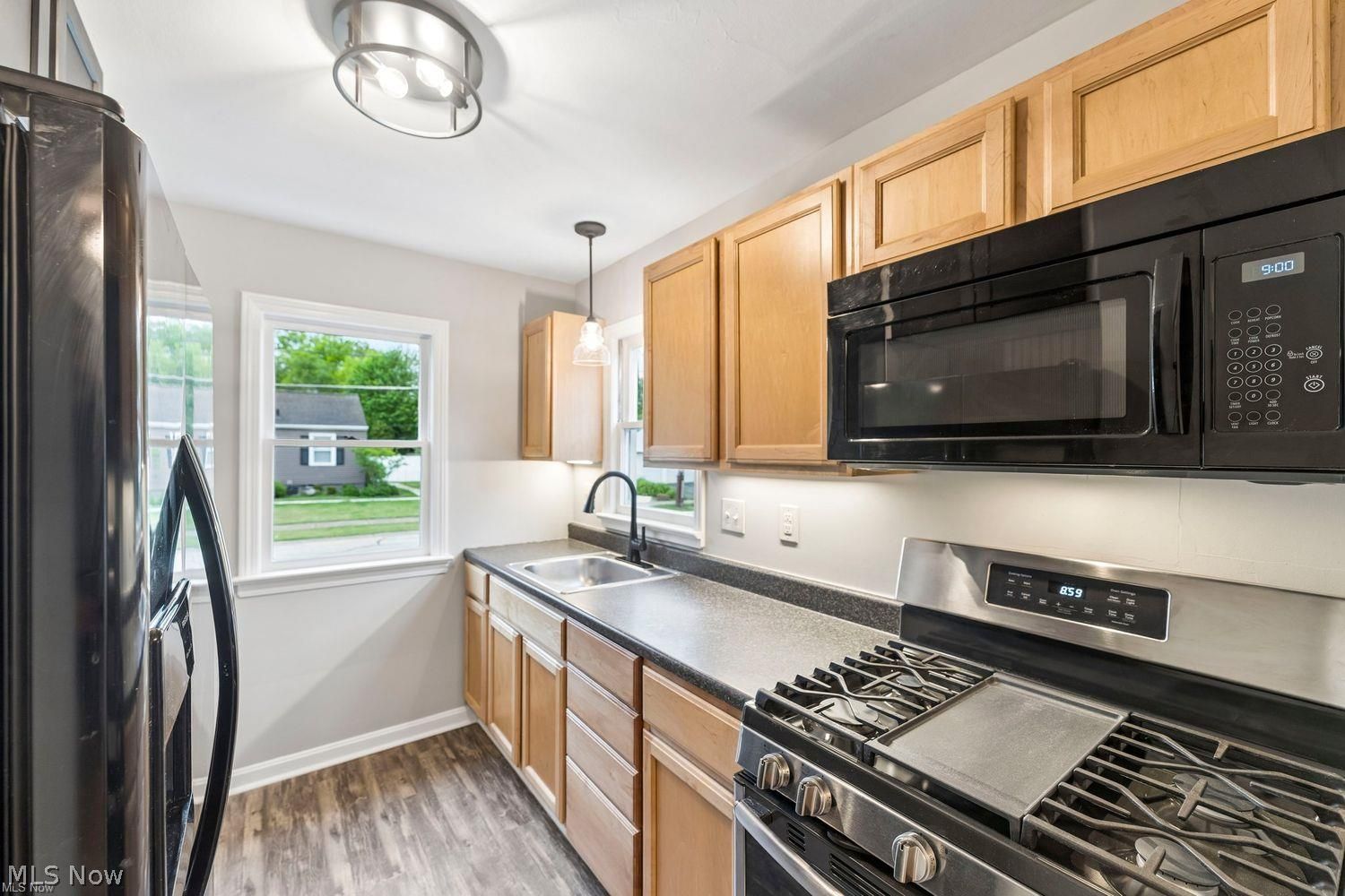 24230 Knickerbocker Road Bay Village OH 44140