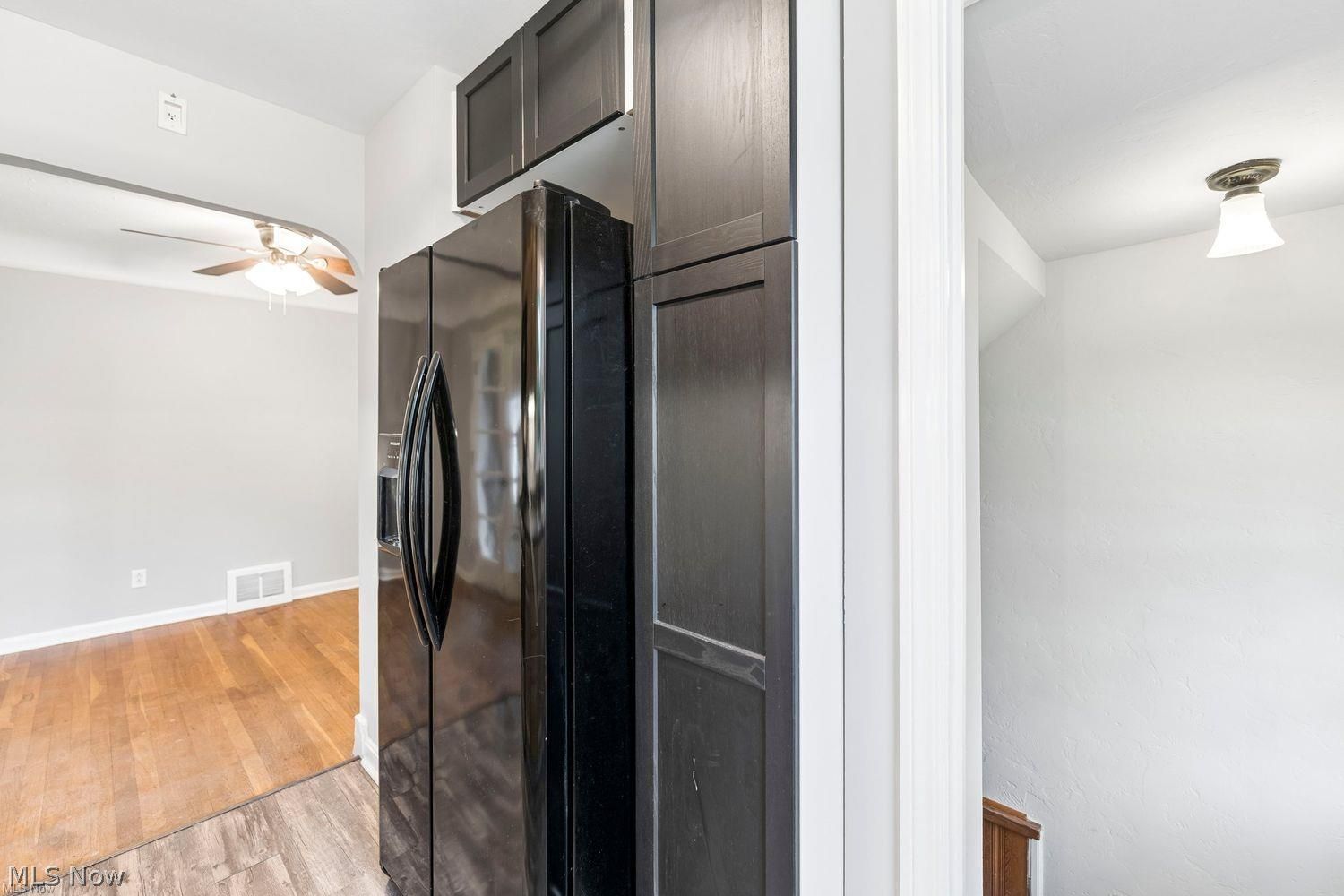 24230 Knickerbocker Road Bay Village OH 44140