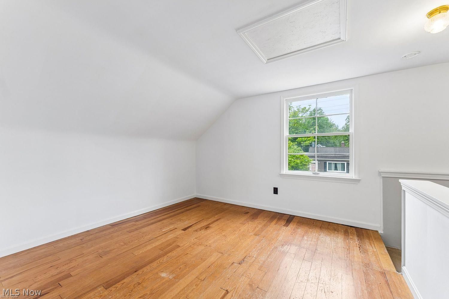 24230 Knickerbocker Road Bay Village OH 44140