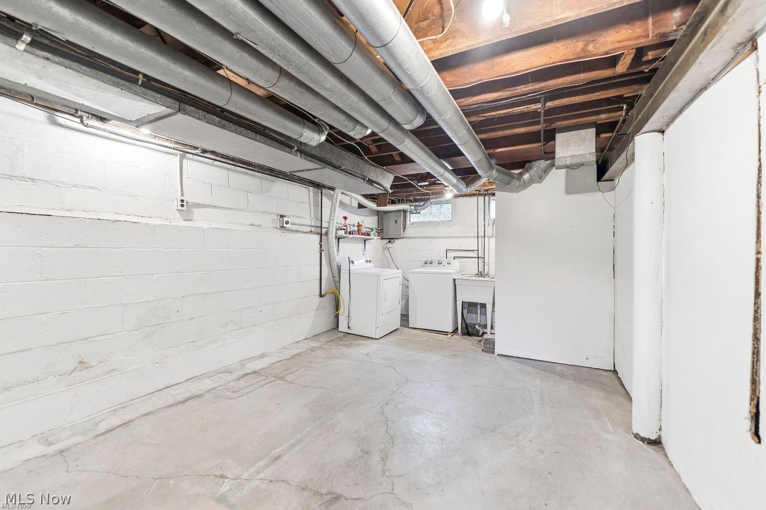 24230 Knickerbocker Road Bay Village OH 44140