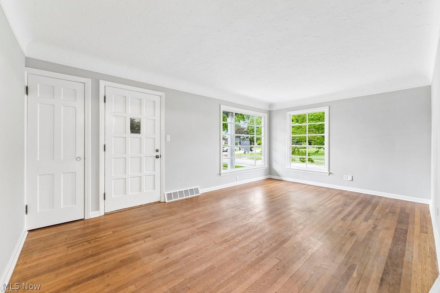 24230 Knickerbocker Road Bay Village OH 44140