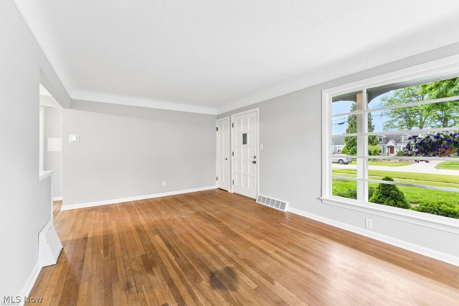 24230 Knickerbocker Road Bay Village OH 44140
