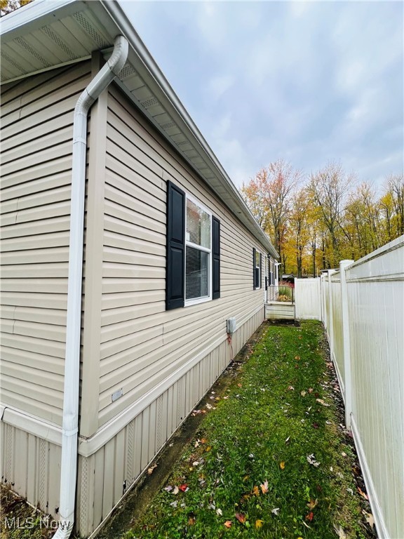 268 Twin Lakes Elyria OH 44035